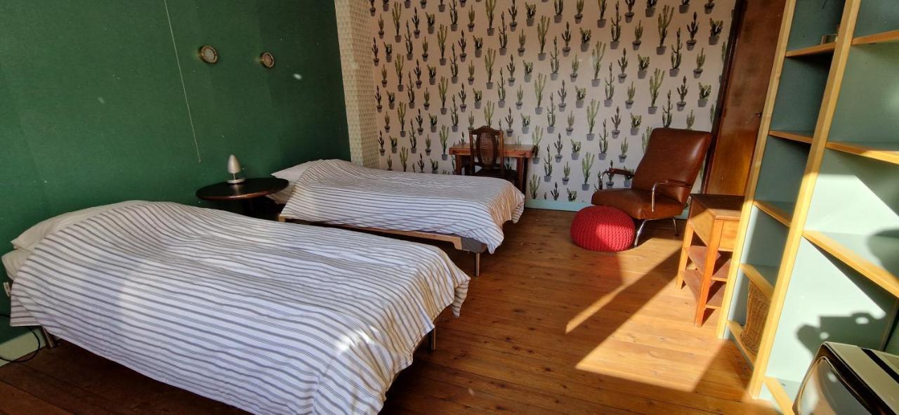 Vakantiewoning In Mol Centrum Met Eigen Bar "Casacuriosa" Exterior foto